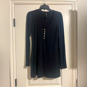 Anthropologie Alana Ribbed Henley Dress Medium
Boho comfy